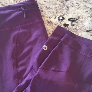 Lululemon Pace Rival Mid-Rise Crop 22”